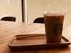 -星巴克臻选(湖滨道店)