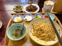 -裕兴记•蟹黄面馆(人民广场店)