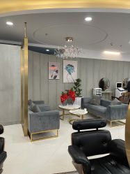 点击看大图 -八佰伴8008星级形象店