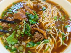 -小马牛肉面·牛骨熬制(南京博物院店)