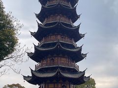 -龙华寺