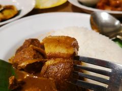 -Ongtong Khaosoi Ari Branch