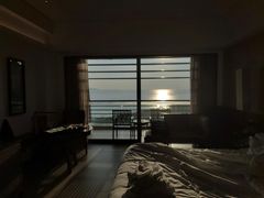 -三亚湾海居铂尔曼度假酒店