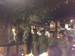 -佬革命主题火锅(玉沙路店)
