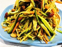 -辣盆盆麻辣小龙虾(哈尔滨总店)