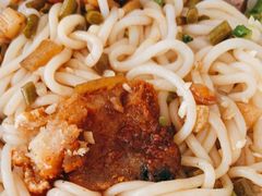 -牛八宝桂林米粉(八里庄店)