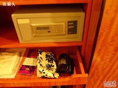 保险箱-米兰洲际酒店