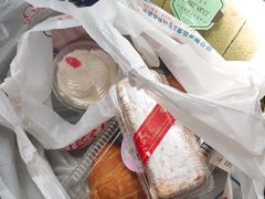 -红宝石·鲜奶小方·海派西点房(金杨店)