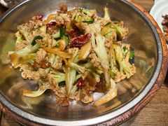 -爱碗亭·鲜炒湖南菜(壹城中心店)