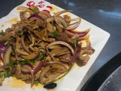 -屯老二农家铁锅炖·行业领军者(梅江店)