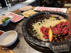 -舒家大院重庆老火锅(纪念塔店)