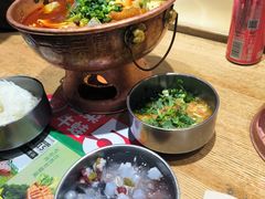 -成都你六姐·牛肉冒菜(信泰中心商场店)