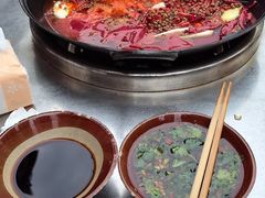 -扎起市井老火锅(乐山总店)