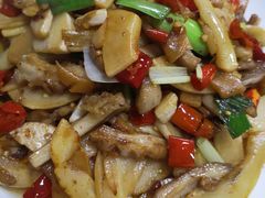 -牛八宝桂林米粉(八里庄店)