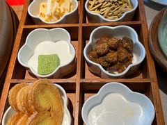 -鲤院·新中式美学·庭院餐厅(夫子庙店)