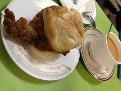 猪扒包-胜利茶餐室