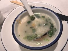 -粤港湾砂锅粥·宵夜(宝龙店)