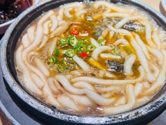 -荣小馆(椒江青悦城店)