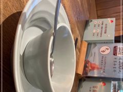 -蜜桃餐厅·伴山(湖滨商业街店)