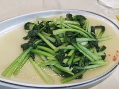 -民族手抓羊肉馆·滩羊手抓·烤全羊