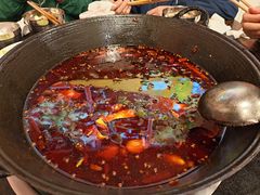 -鸿顺老铁锅美蛙鱼府(解放碑店)