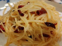 -卢大鲜鱼头捞饭(美利广场店)