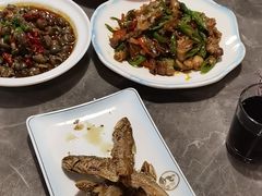 -曹胖子龙虾馆(黄桦路店)