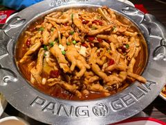 鸡爪煲-胖哥俩肉蟹煲(湖滨银泰in77店)