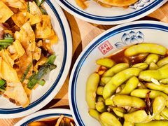 腊肉炒黄坡豆丝-肖记公安牛肉鱼杂(田林路店)