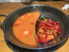 -巴隆门重庆老火锅(太湖路店)