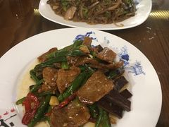 -缘来聚·徽菜名店(黄山宏村店)