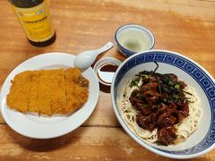 -沪西老弄堂面馆(定西路店)
