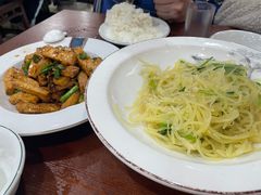 -湖南人家湘菜馆(镇江路店)