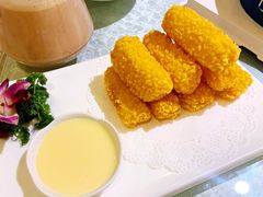 炸鲜奶-粤秀小厨·广式早茶(辽宁路店)