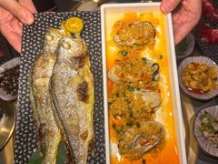 -铭牛烧肉·和牛海鲜自助(高新月牙湖店)