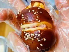 四川麻辣香肠碱水-WHEN PIGS FLY当猪飞