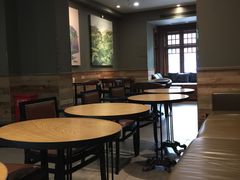 用餐区-星巴克(天津五大道店)