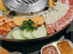 -哈哈碳都·牛肋条无限自助烤肉(宝龙店)