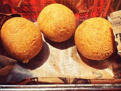 -BHC炸鸡(明洞总店)