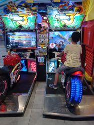 -LuckyStar幸运星家庭娱乐中心(东莞国贸店)