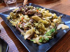 老家酸菜炒牛肉-花二家·生活馆(六运小区店)