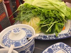 -磁器铜锅涮肉(交大东路店)