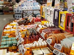-Olé精品超市(广州太古汇店)