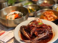 -草家酱蟹炭火烤肉店(珲春南路一店)