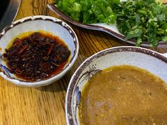 -毛辣果·贵州红酸汤牛肉火锅(西单店)