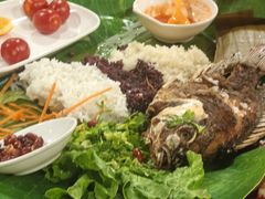 -沐毫傣泐云南菜孔雀宴•手抓饭傣味烧烤(曼听公园店)