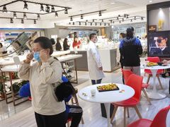 -宏宇眼镜蔡司依视路折扣店(兆佳眼镜城店)