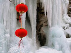 -黑龙潭风景区