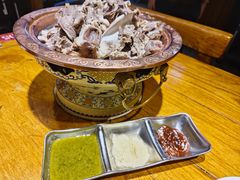 -蒙艾里民族传统菜蒙餐