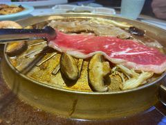 -猪啊牛呀羊啊铜盘烤肉(正大广场店)